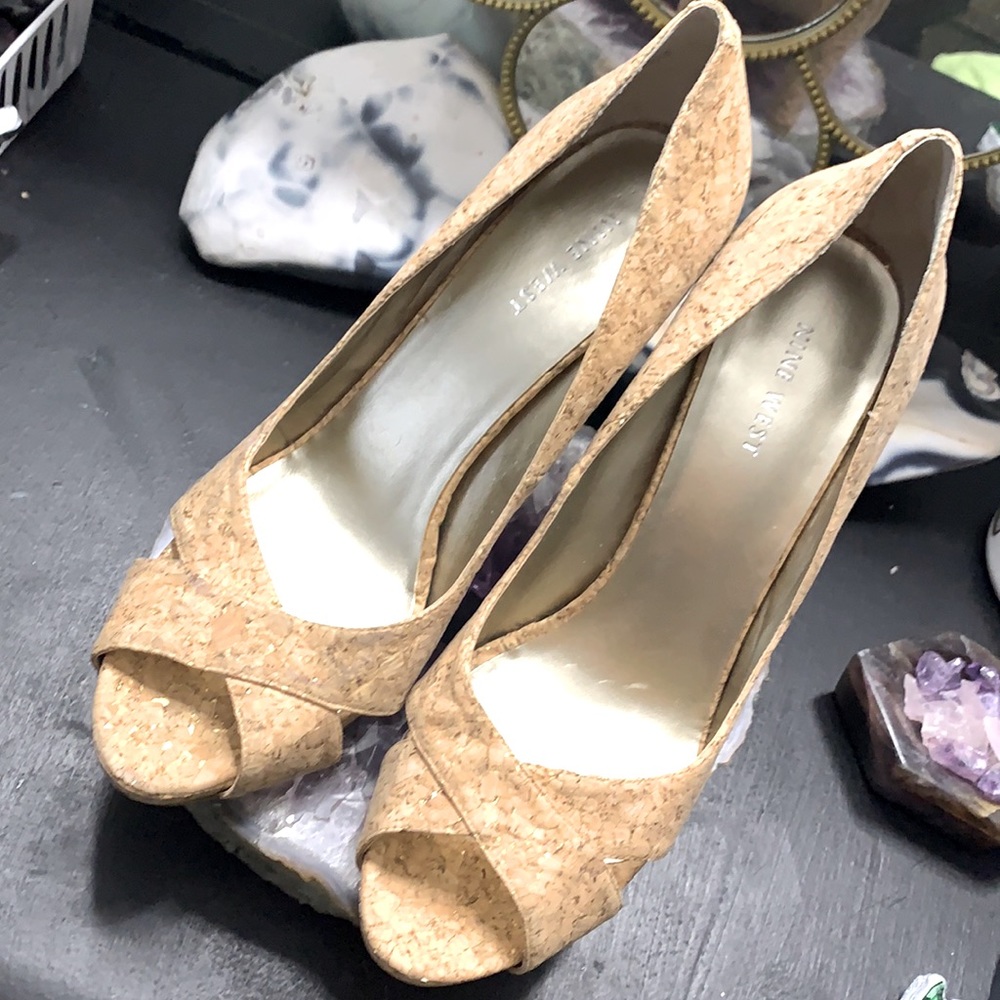 Nine West Cork Heels size 9